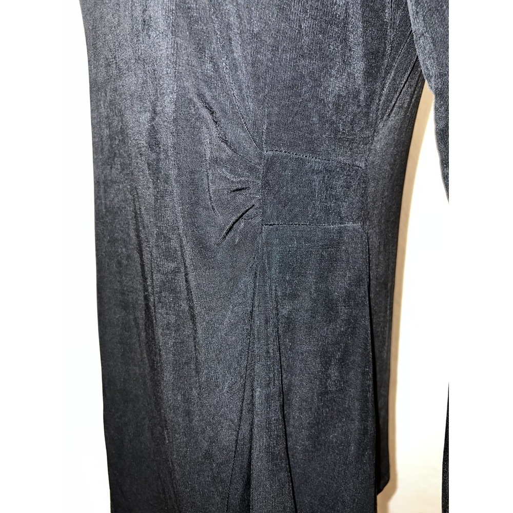 Chicos Travelers Black Slinky Knit Asymmetrical Side Drape Tunic Top Size 1 - Picture 6 of 8